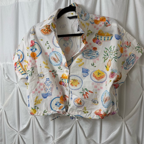 Zara Tops - Zara Cropped Button-Up Shirt with Italian print